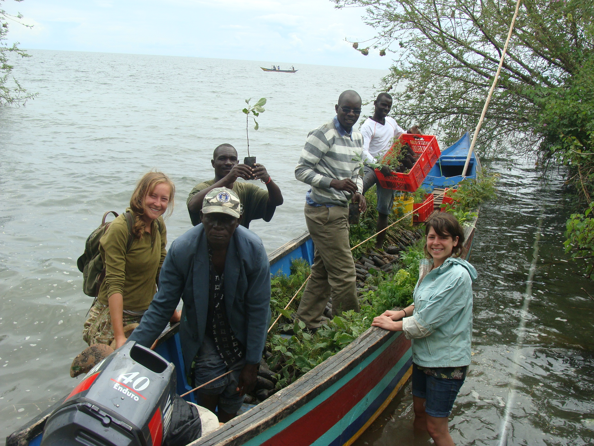 EK Farm Team loads 2000+ indigenous tree seedling onto the EK Emergency Boat for transport to Kitawi Beach, 2012